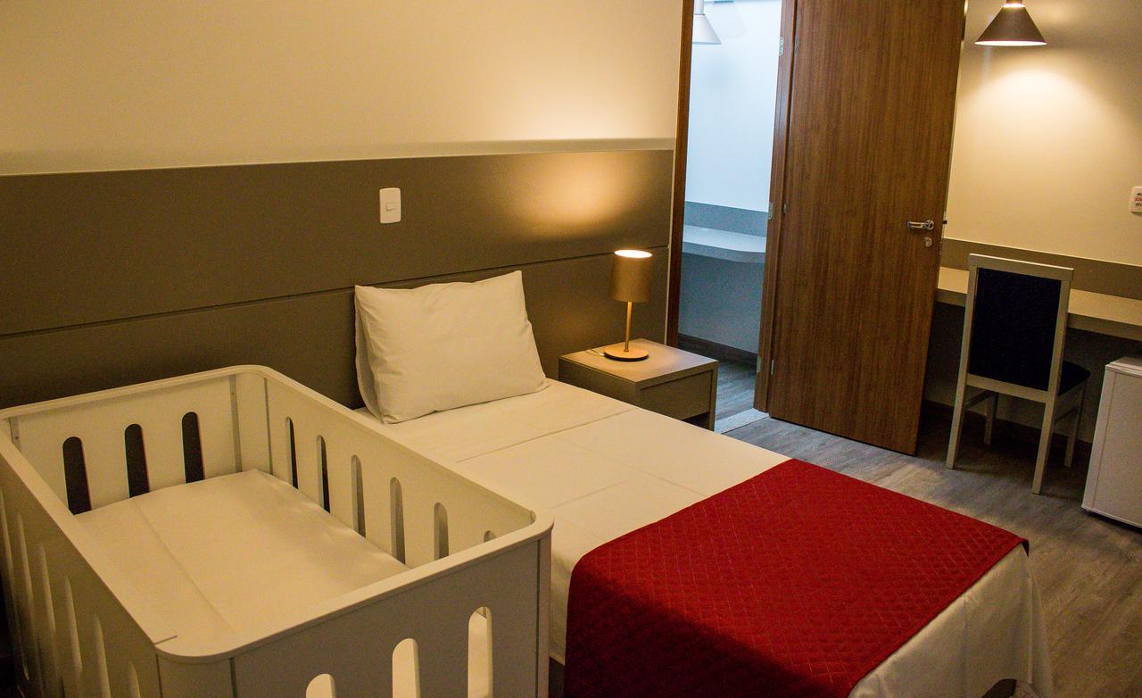 Ity Hotel Cristalina Exterior photo